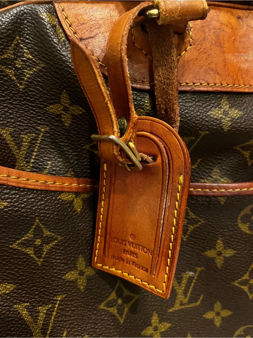 Louis Vuitton Deauville handbag in monogram canvas